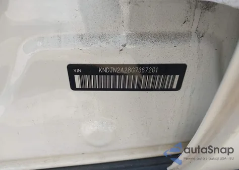 2016 Kia Soul z USA, uszkodzony, nr VIN KNDJN2A28G7367201